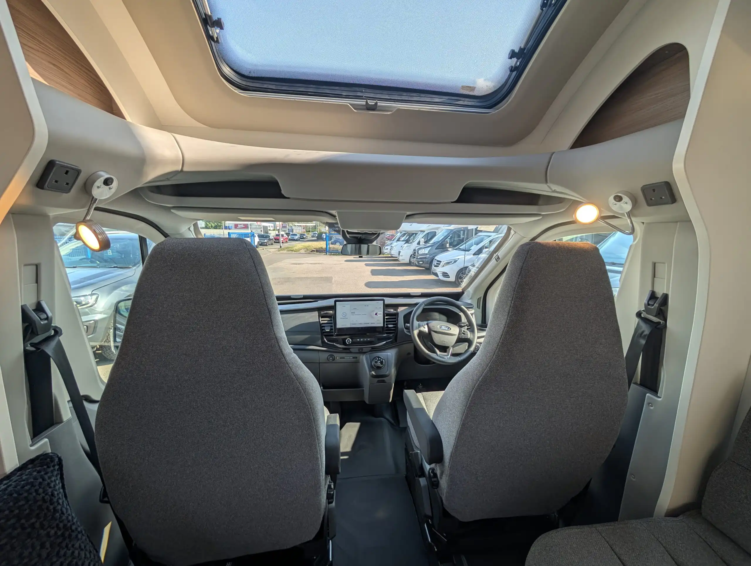 PXL 20250805 160226189 1