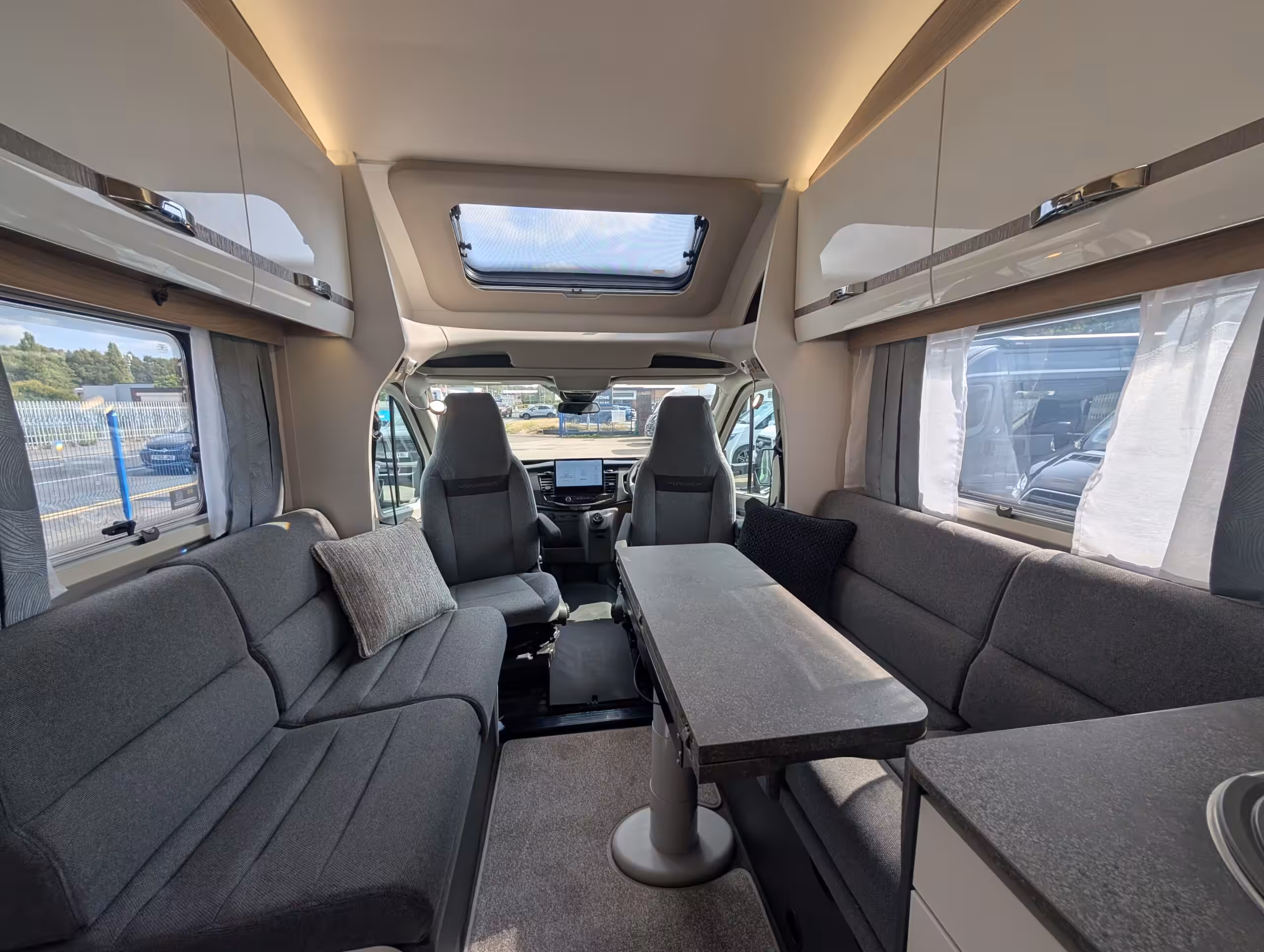 PXL 20250809 145357133