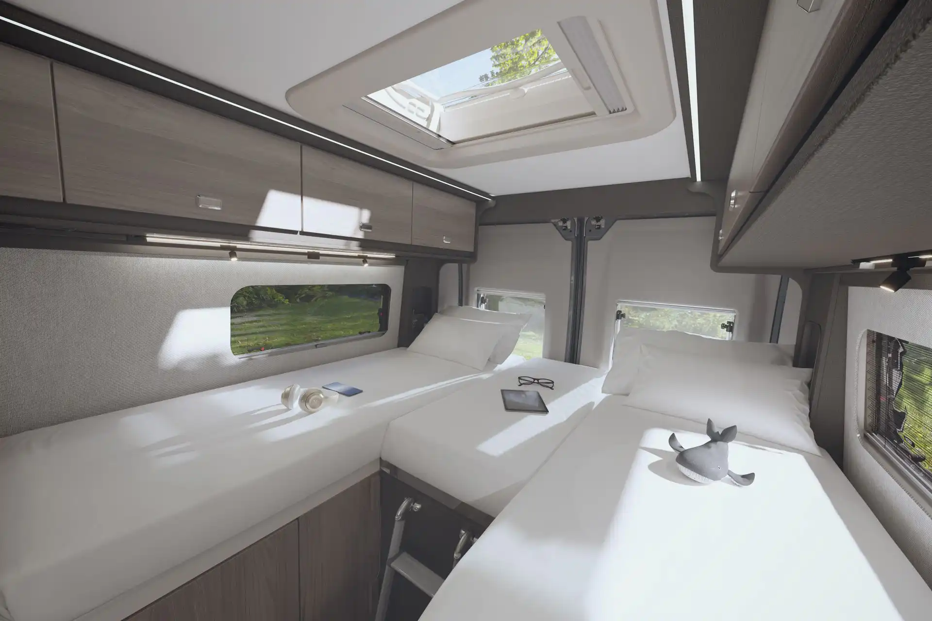 2027 Merlin 174 Bedroom SS 08 06 2026 1920x1920 1