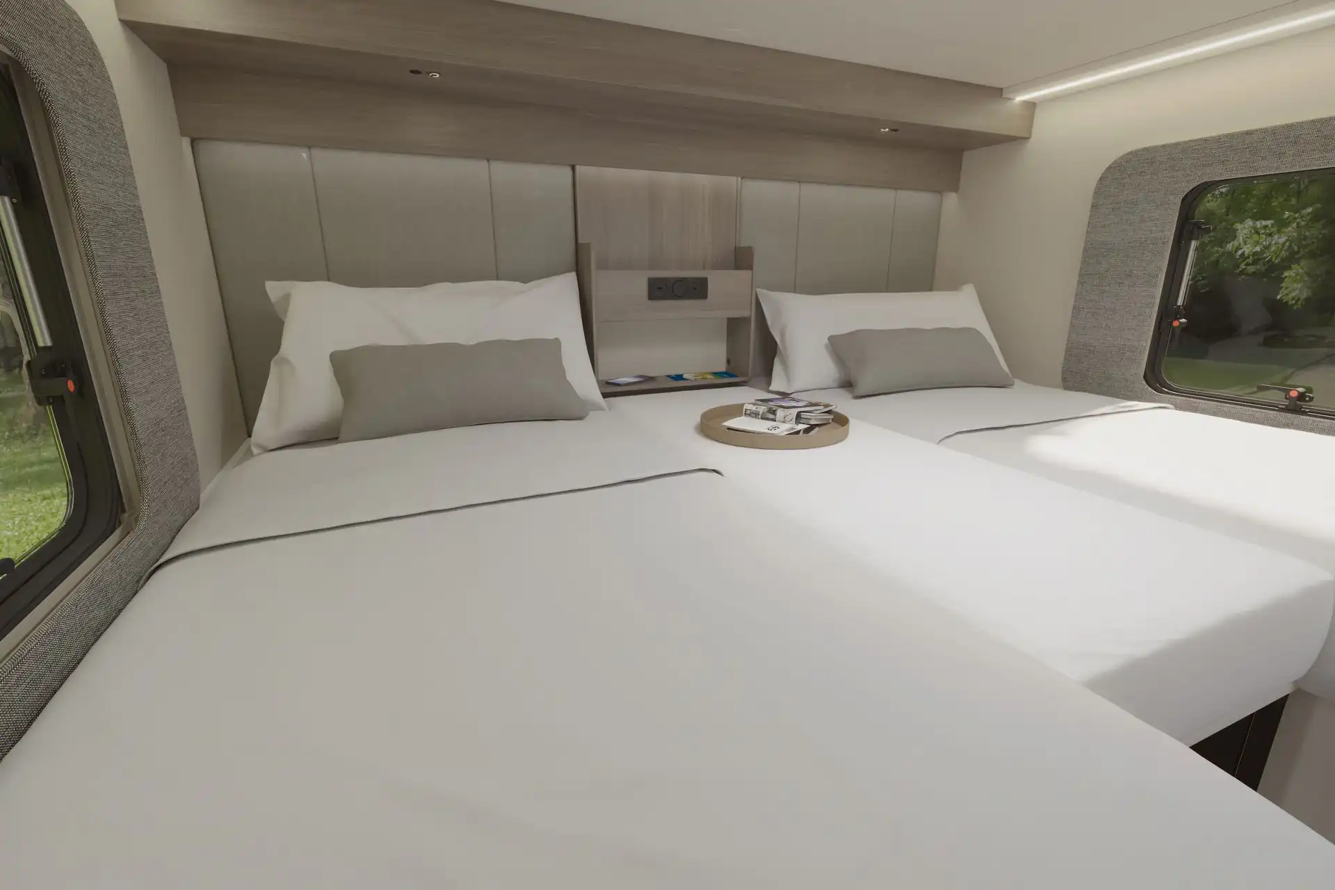 2027 Voyager 584 Bedroom SS 18 06 2026 1920x1920 1