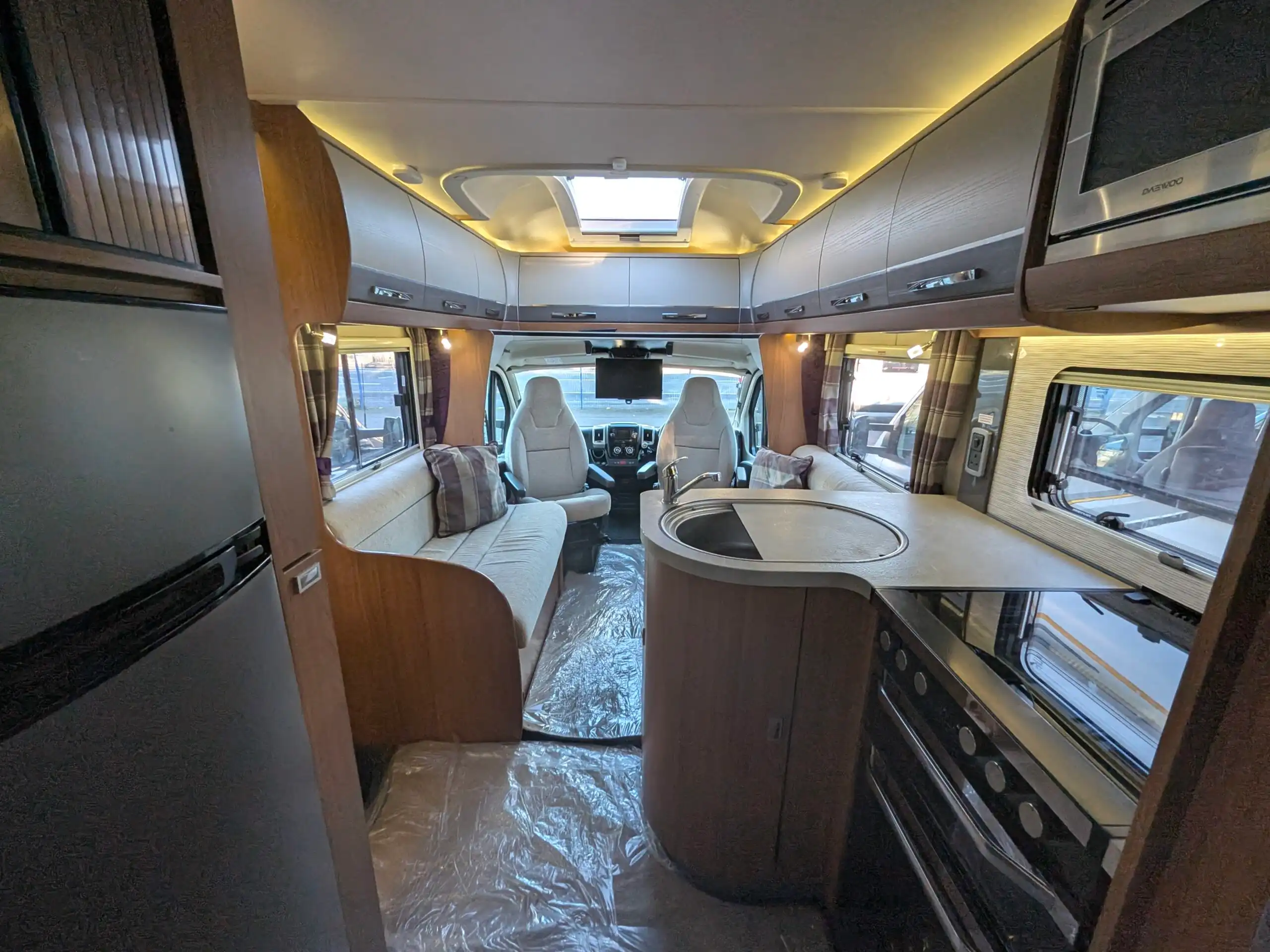 PXL 20261022 152318313 Scaled