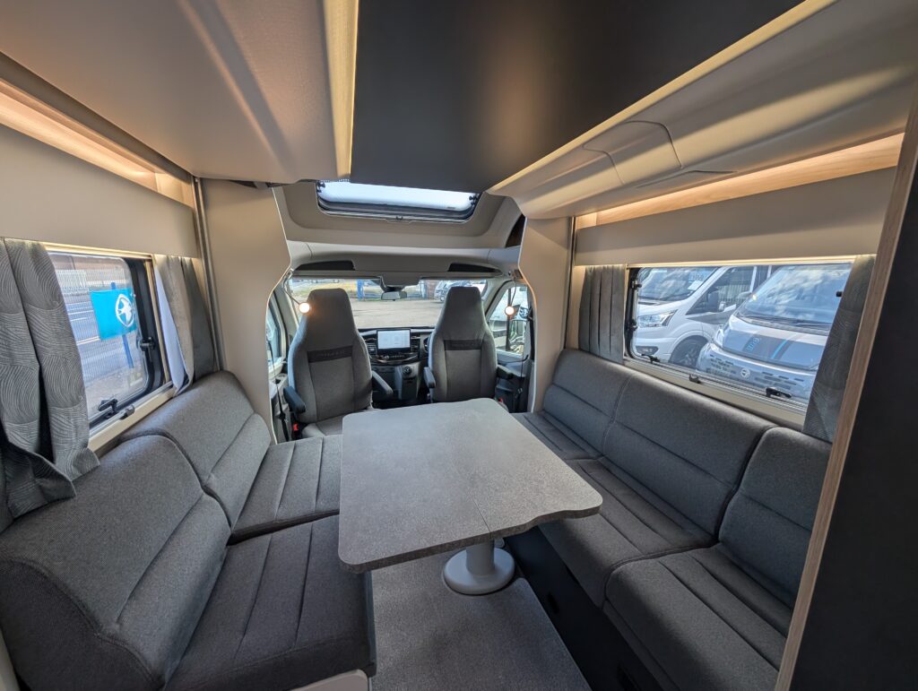 PXL 20250809 155806815