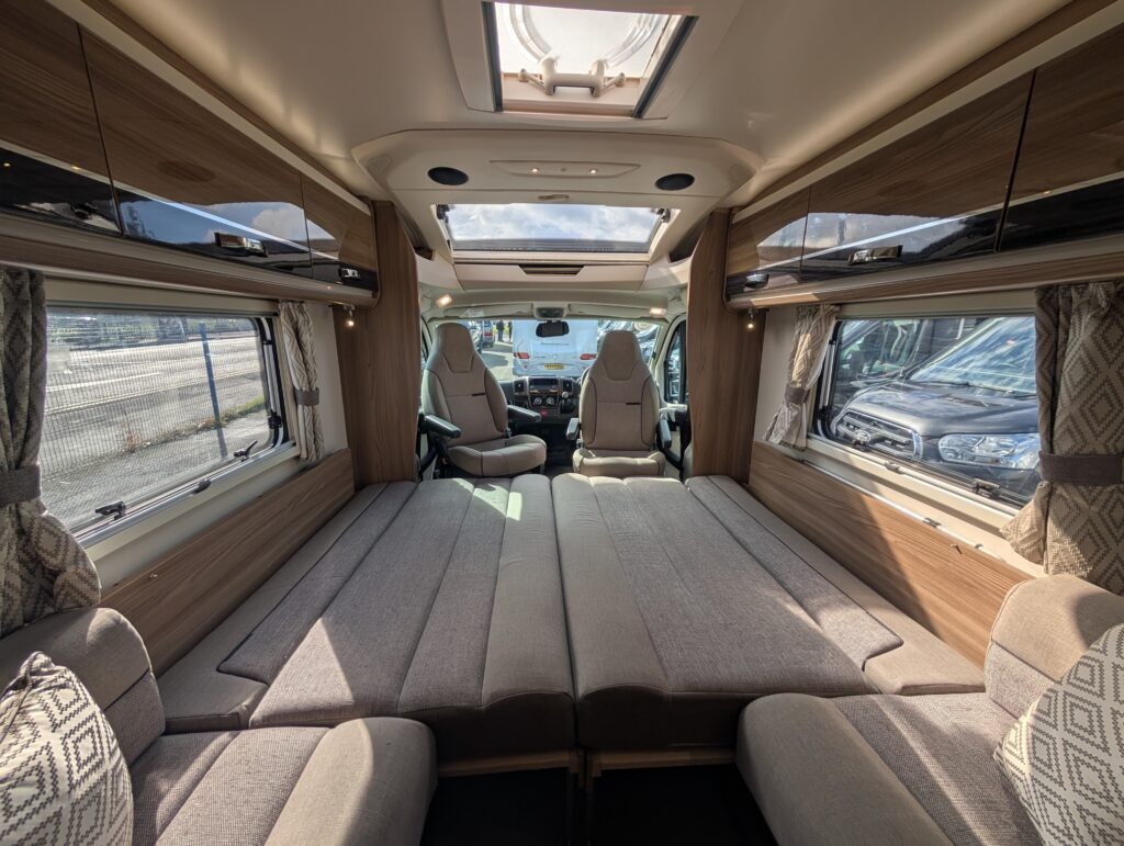 PXL 20250905 090136592