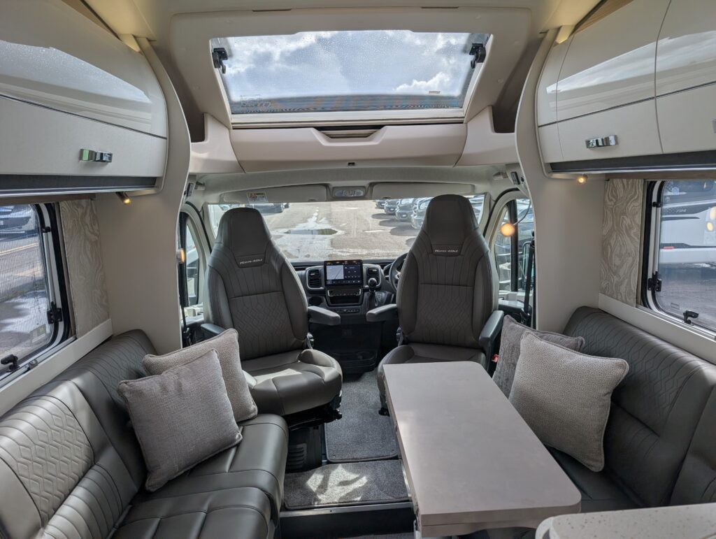 PXL 20250916 115806295